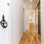 Duplex Deluxe * Lisbon