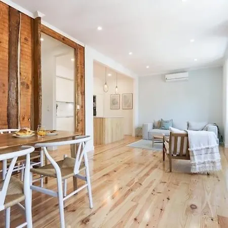 Duplex Deluxe Апартаменты Лиссабон